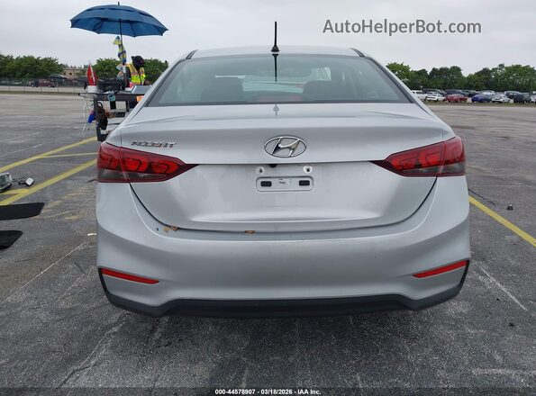 3KPC24A65NE184982 2022 HYUNDAI ACCENT Silver 
