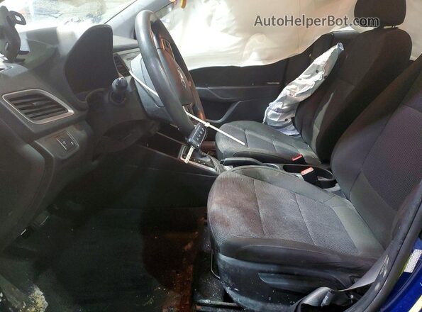 3KPC24A66ME144201 2021 HYUNDAI ACCENT Синий Вид салона спереди