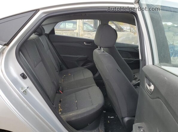 3KPC24A67ME129822 2021 HYUNDAI ACCENT Silver Rear seats view