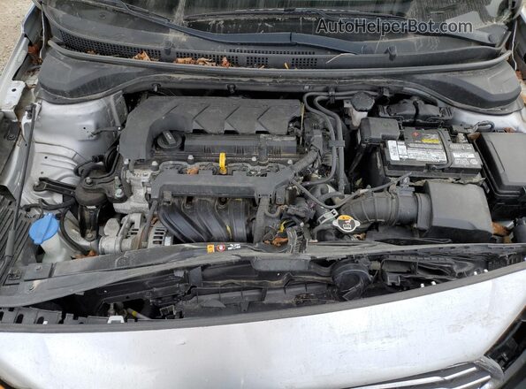 3KPC24A67ME129822 2021 HYUNDAI ACCENT Silver Rear interior view