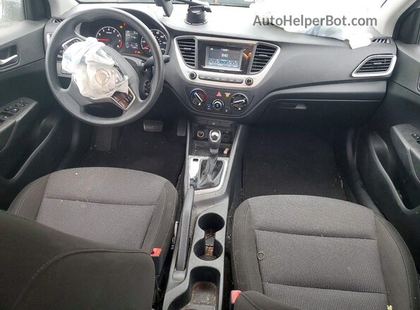3KPC24A68ME131854 2021 HYUNDAI ACCENT Silver Widok deski rozdzielczej