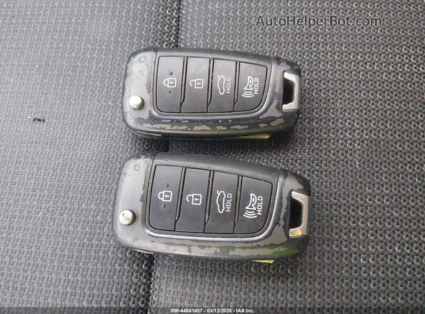 3KPC24A69LE112311 2020 HYUNDAI ACCENT Silver 