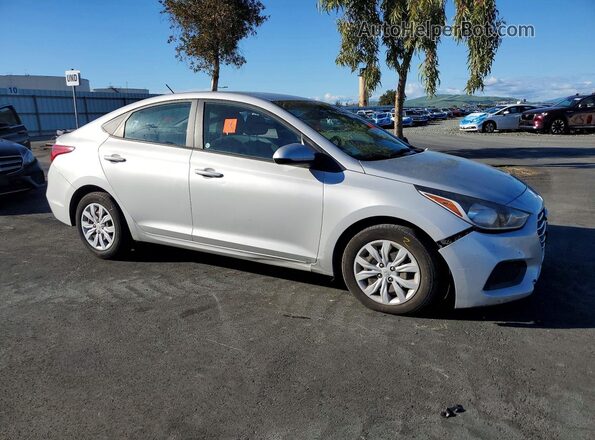 3KPC24A6XME140748 2021 HYUNDAI ACCENT Silver Delantero derecho
