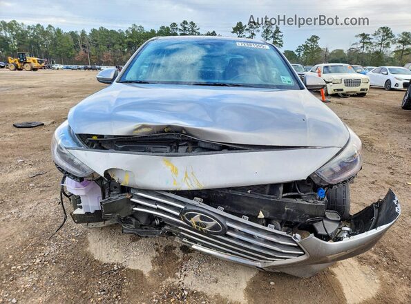 3KPC34A68NE177750 2022 HYUNDAI ACCENT Silver წინა ხედი