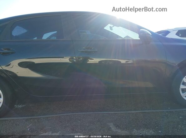 3KPF24AD0KE048153 2019 KIA FORTE Черный Вид задней части салона