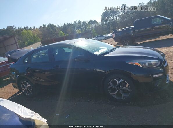 3KPF24AD0ME292470 2021 KIA FORTE Black Vista interior trasera