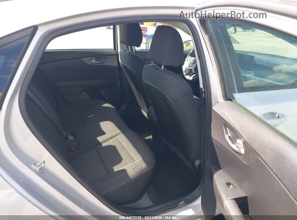3KPF24AD1LE225598 2020 KIA FORTE Silver 