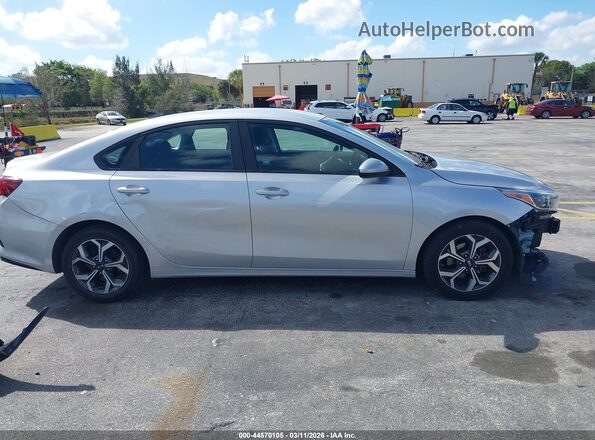 3KPF24AD1LE225598 2020 KIA FORTE Silver 