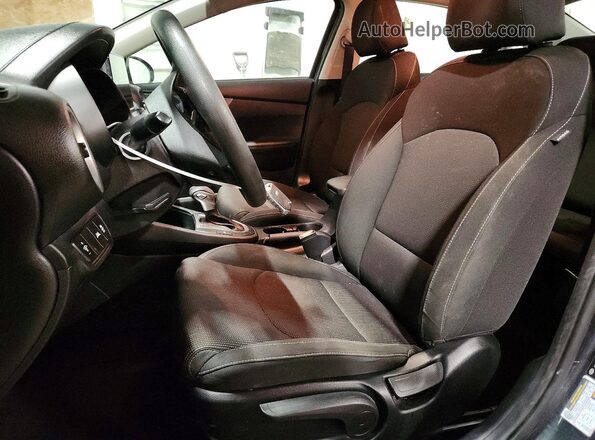 3KPF24AD1ME372344 2021 KIA FORTE Black Vista interior delantera