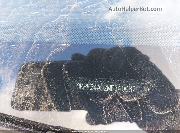 3KPF24AD2ME340082 2021 KIA FORTE Red Вид підкапотного простору