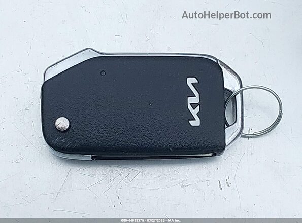 3KPF24AD2PE586117 2023 KIA FORTE Blue Vista del salpicadero