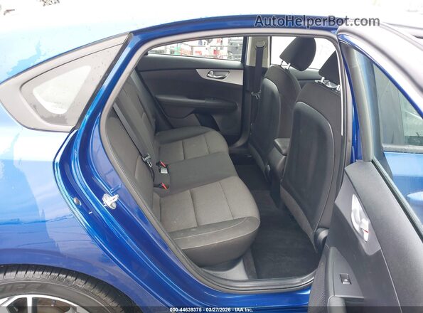 3KPF24AD2PE586117 2023 KIA FORTE Blue Vista de la etiqueta del VIN