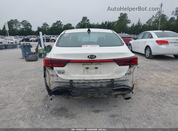 3KPF24AD3KE105445 2019 KIA FORTE White 