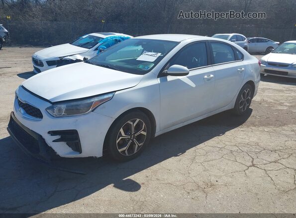 3KPF24AD3ME273315 2021 KIA FORTE White Vista tres cuartos delantera izquierda