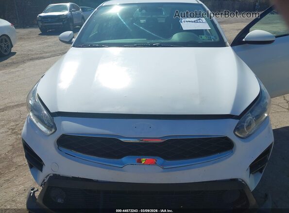 3KPF24AD3ME273315 2021 KIA FORTE White Vista trasera