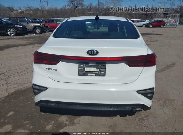 3KPF24AD3ME273315 2021 KIA FORTE White 
