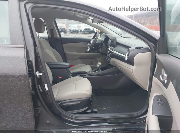 3KPF24AD3ME341693 2021 KIA FORTE Black Սալոնի դիմացի տեսք