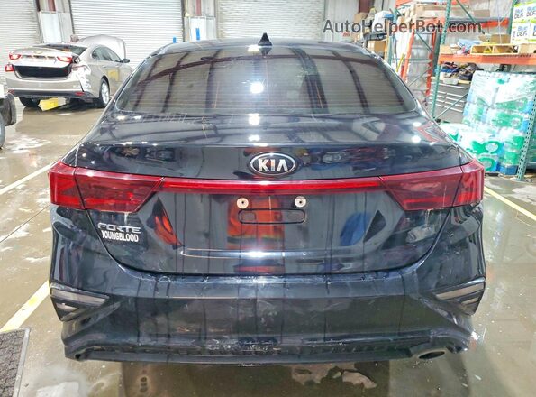 3KPF24AD4ME266499 2021 KIA FORTE Black Հետևի տեսք