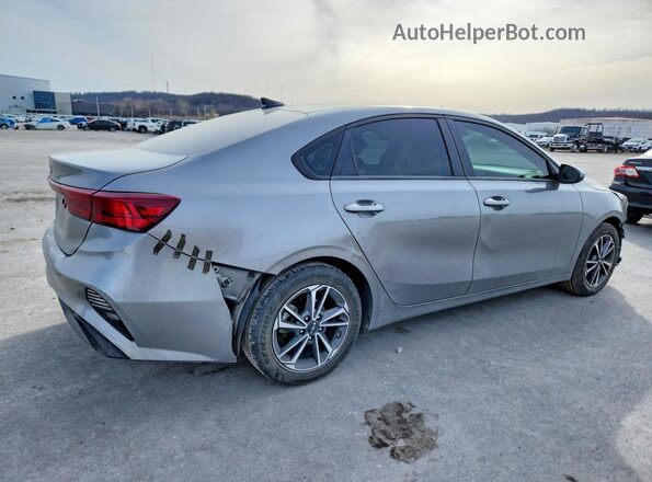 3KPF24AD4NE433042 2022 KIA FORTE Silver 