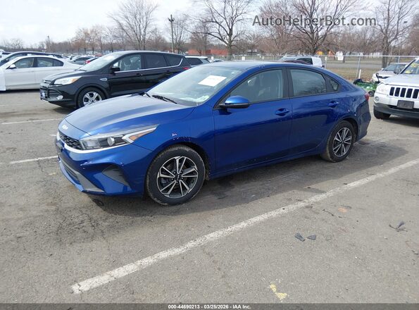 3KPF24AD4PE553328 2023 KIA FORTE Blue Vista tres cuartos delantera izquierda