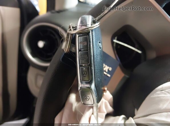 3KPF24AD5KE131626 2019 KIA FORTE Black 