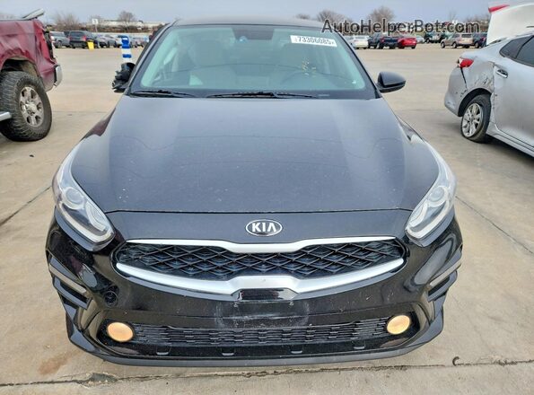 3KPF24AD5ME289239 2021 KIA FORTE Gray Front view