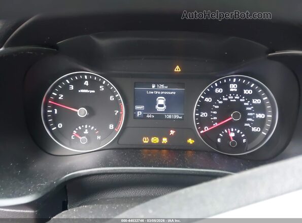 3KPF24AD6ME327755 2021 KIA FORTE Silver Вид задніх сидінь