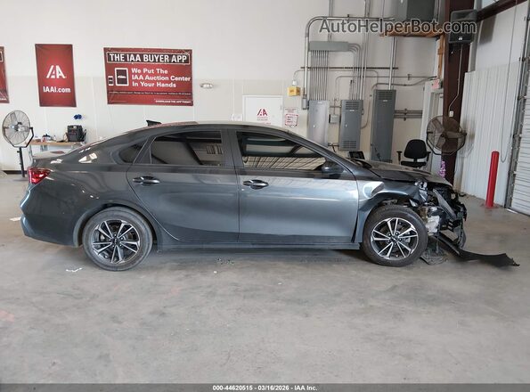 3KPF24AD7PE567773 2023 KIA FORTE Gray 
