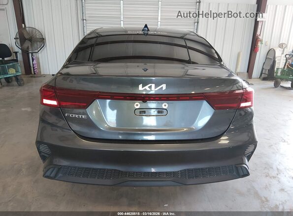 3KPF24AD7PE567773 2023 KIA FORTE Gray 