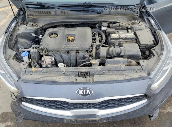 3KPF24AD8KE067338 2019 KIA FORTE Gray 
