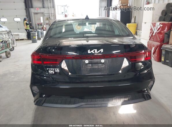 3KPF24AD8RE694941 2024 KIA FORTE Black 
