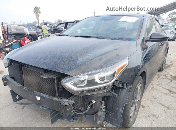 3KPF24AD9LE242326 2020 KIA FORTE Black Widok z przodu