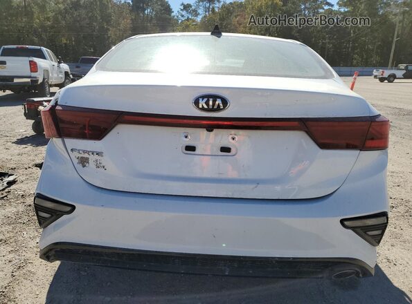3KPF24AD9ME335123 2021 KIA FORTE White Vista trasera