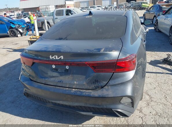 3KPF24AD9PE678521 2023 KIA FORTE Gray 