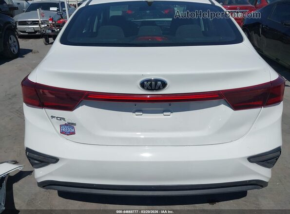 3KPF24ADXLE158919 2020 KIA FORTE White 