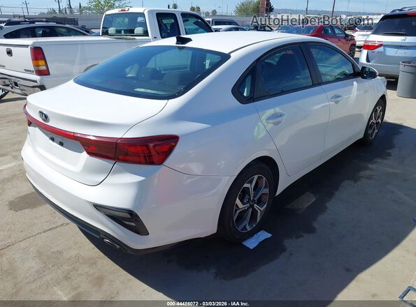 3KPF24ADXME295425 2021 KIA FORTE White Tył prawy