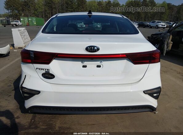 3KPF24ADXME338905 2021 KIA FORTE White 