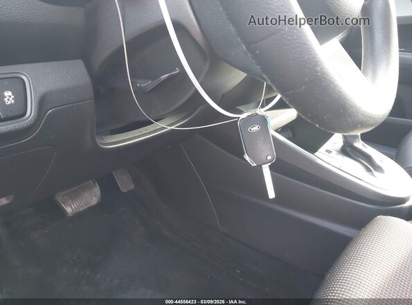 3KPF24ADXME377929 2021 KIA FORTE White Vista del salpicadero