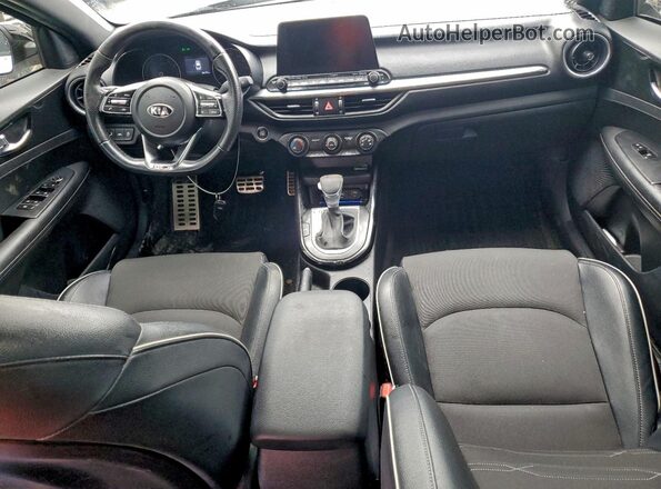 3KPF34AD3ME310294 2021 KIA FORTE White Widok deski rozdzielczej