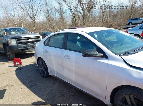 3KPF34AD4ME283672 2021 KIA FORTE White სალონის 360-გრადუსიანი ხედი