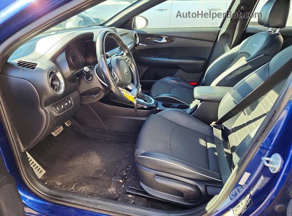 3KPF34AD7ME357103 2021 KIA FORTE Blue Вид салону спереду