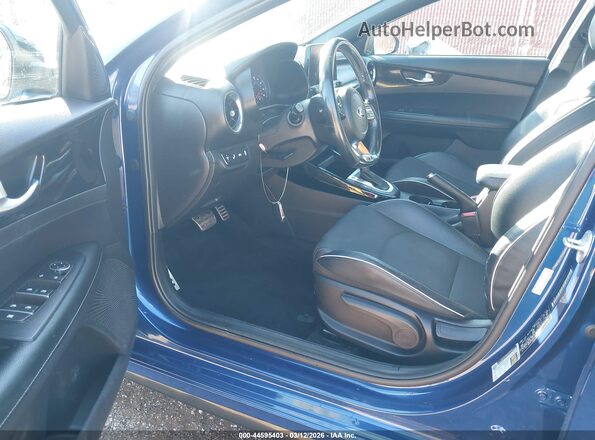 3KPF34AD8ME375321 2021 KIA FORTE Blue Սալոնի դիմացի տեսք
