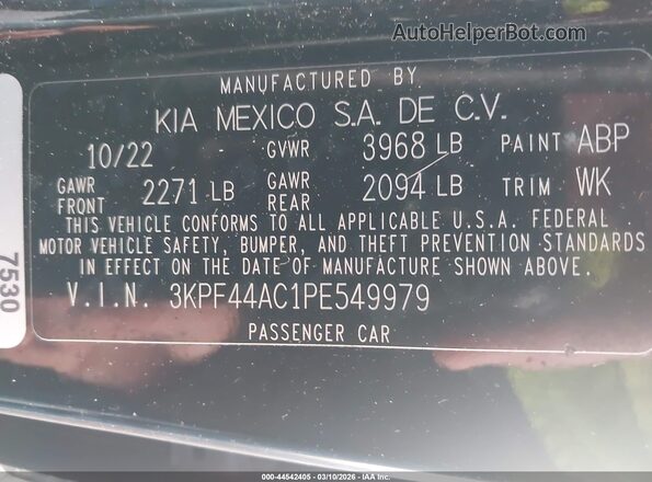 3KPF44AC1PE549979 2023 KIA FORTE Black 