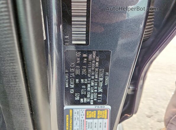 3KPF44AC7ME390123 2021 KIA FORTE Gray Vista del compartimento del motor