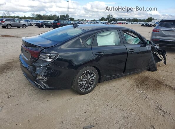 3KPF54AD0PE609434 2023 KIA FORTE Black Задня права чверть