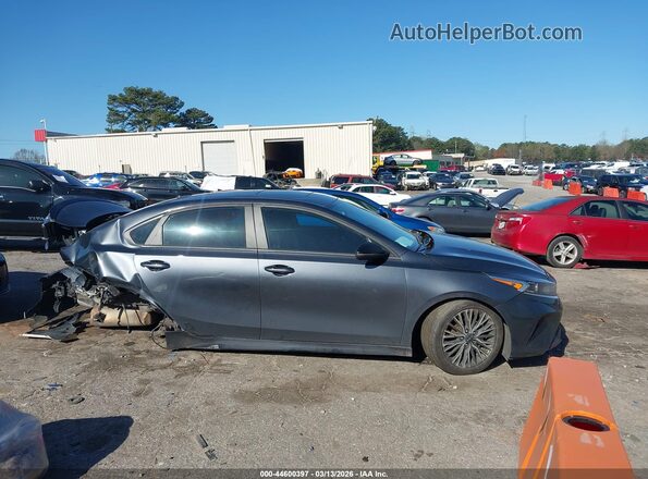 3KPF54AD2RE727908 2024 KIA FORTE Gray 