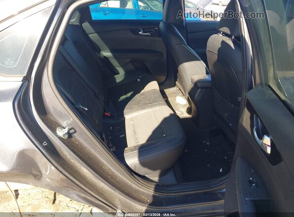 3KPF54AD2RE727908 2024 KIA FORTE Gray 