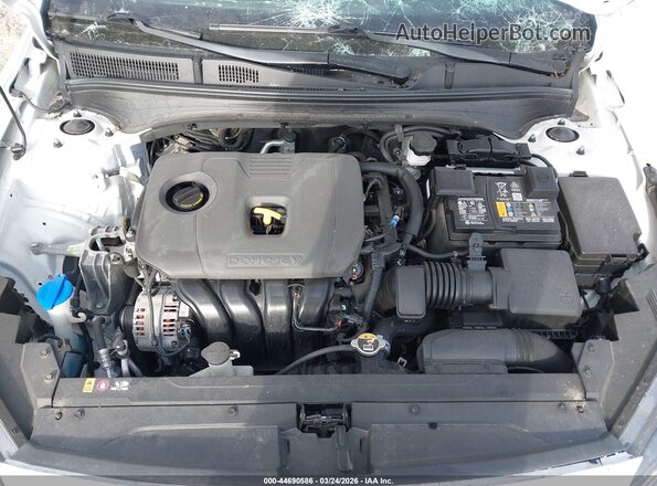 3KPF54AD4PE616774 2023 KIA FORTE White Widok z tyłu