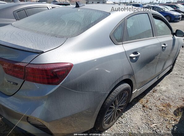 3KPF54AD5PE636418 2023 KIA FORTE Silver Rear right