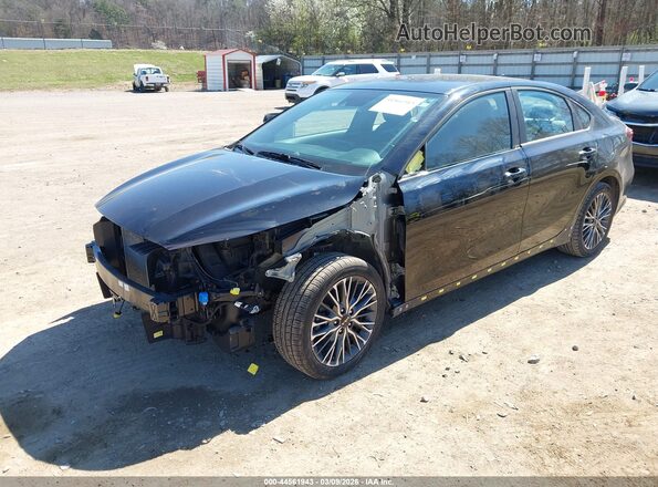 3KPF54AD6RE702669 2024 KIA FORTE Черный Передняя левая четверть